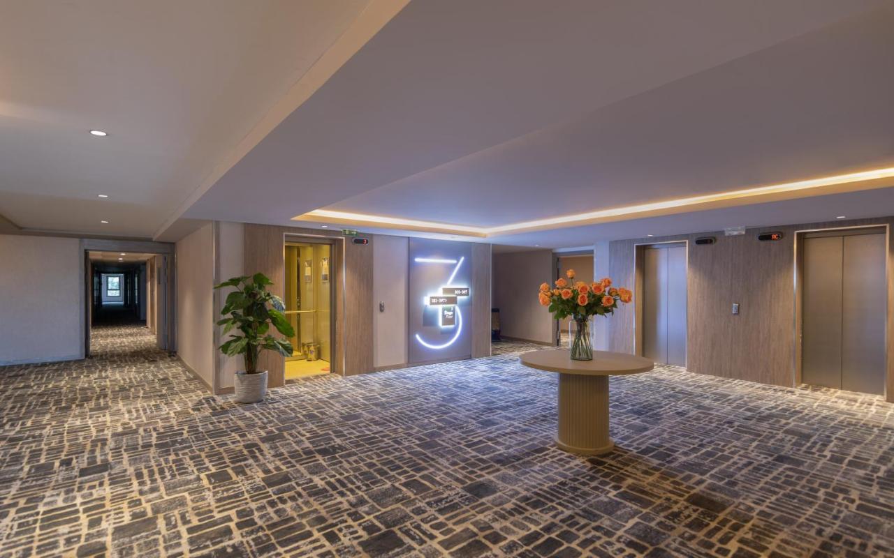 Campanile El Mechtel Tunis Hotel Exterior photo